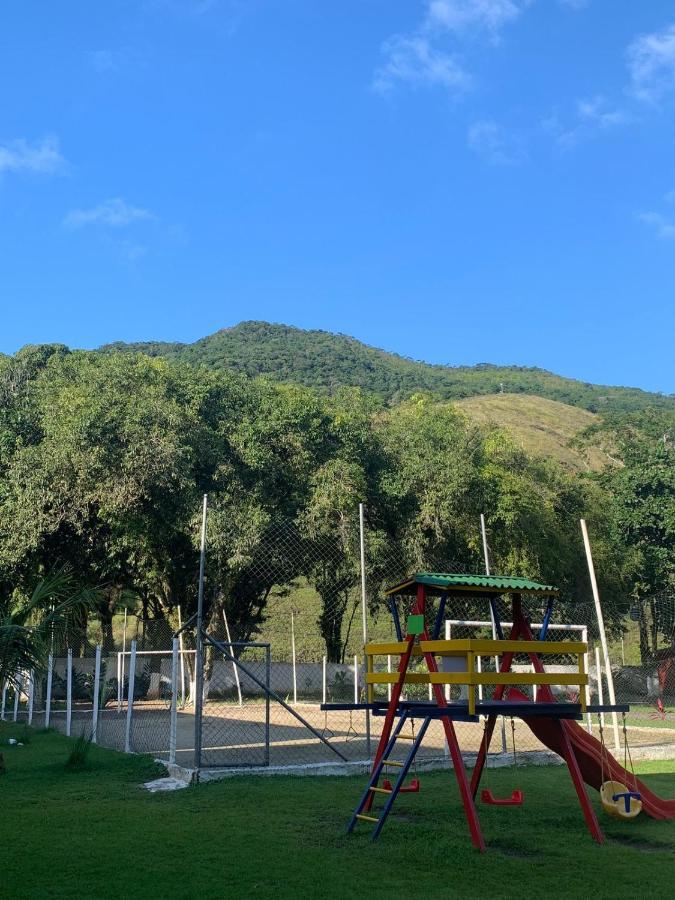 Chale Lazer Completo 700Mts Praia อูบาตูบา ภายนอก รูปภาพ